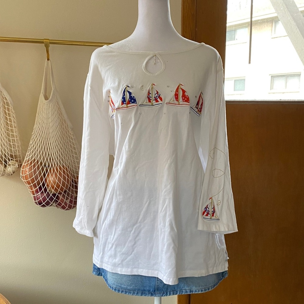 Vintage 1990s Nautical Sailboat Embroidered Rhinestone White Top‎ 2X Resort Y2K